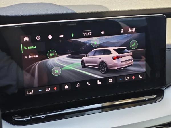 Škoda Octavia Combi Selection DSG 2,0 TDI 110kW 18