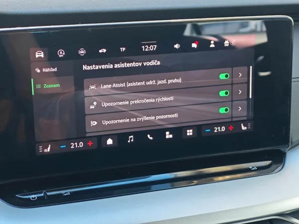Škoda Octavia Combi Selection DSG 2,0 TDI 110kW 18