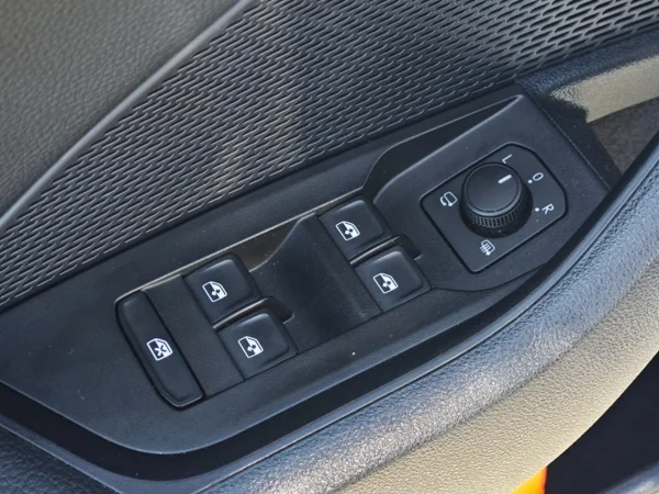 Škoda Octavia Combi Selection DSG 2,0 TDI 110kW 30