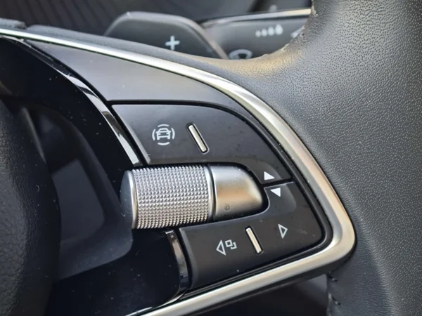 Škoda Octavia Combi Selection DSG 2,0 TDI 110kW 27