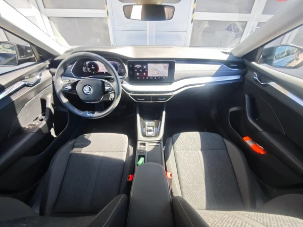 Škoda Octavia Combi Style Plus 4x4 DSG 2,0 TSI 140kW 13