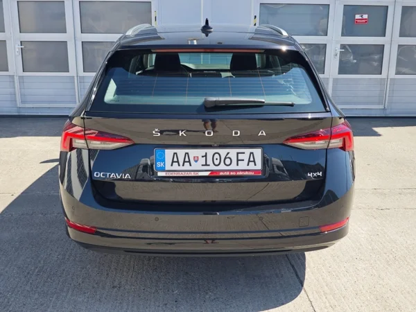 Škoda Octavia Combi Style Plus 4x4 DSG 2,0 TSI 140kW 6