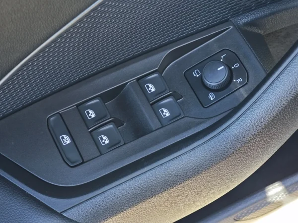 Škoda Octavia Combi Style Plus 4x4 DSG 2,0 TSI 140kW 30