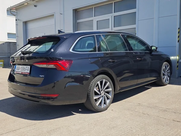 Škoda Octavia Combi Style Plus 4x4 DSG 2,0 TSI 140kW 2