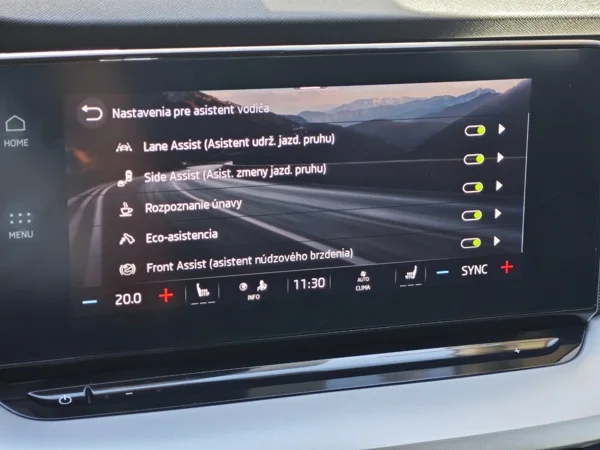 Škoda Octavia Combi Style Plus 4x4 DSG 2,0 TSI 140kW 18