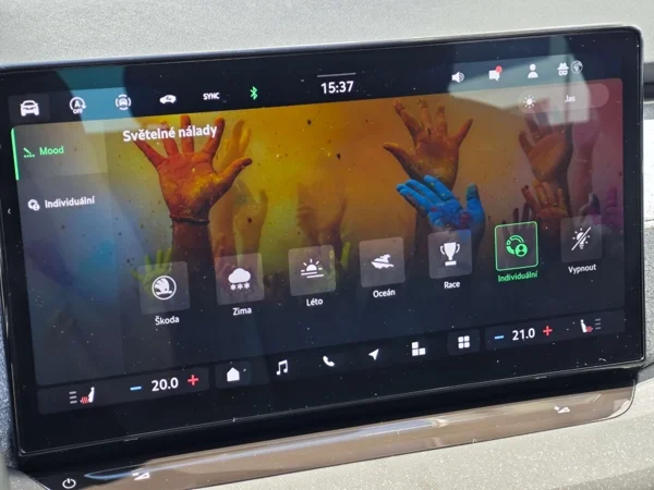 Škoda Octavia Combi Top Selection DSG 2,0 TDI 110kW 21