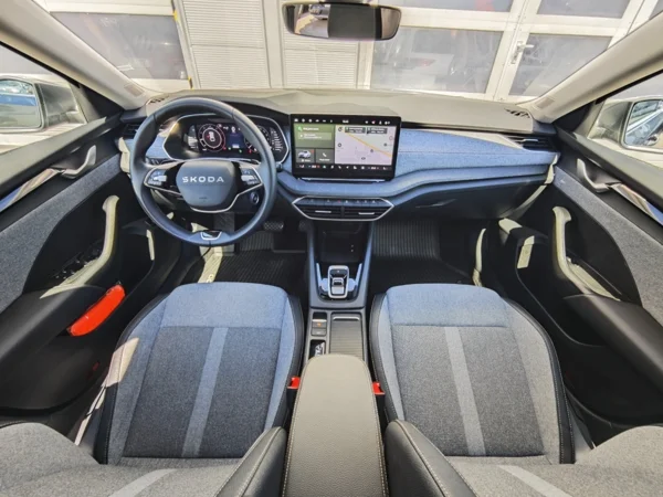 Škoda Octavia Combi Top Selection DSG 2,0 TDI 110kW 13