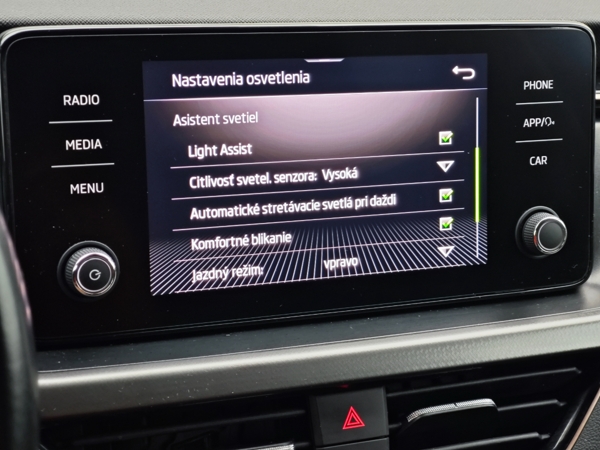 Škoda Scala Style 1,6 TDI 85kW 17