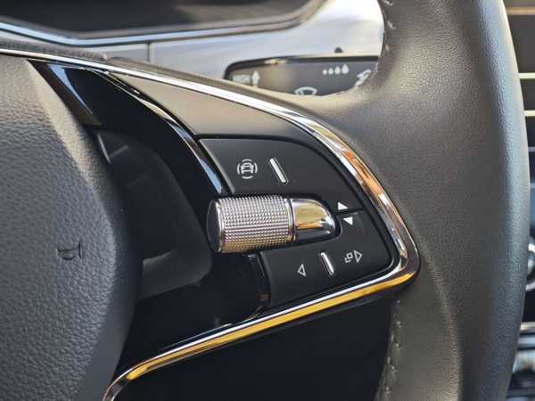 Škoda Superb Combi Ambition Plus DSG 2,0 TDI 110kW 22