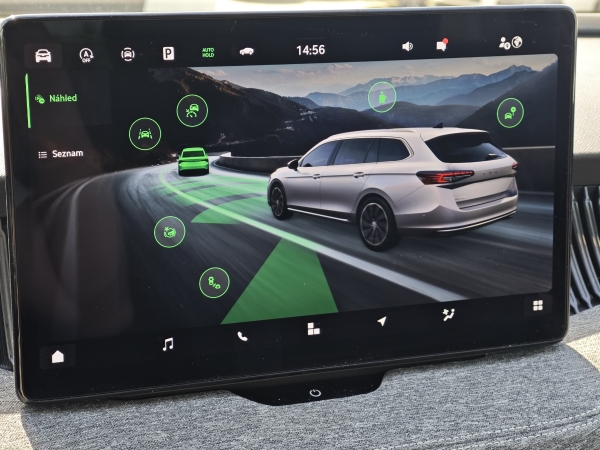 Škoda Superb Combi Selection DSG 2,0 TDI 110kW 12