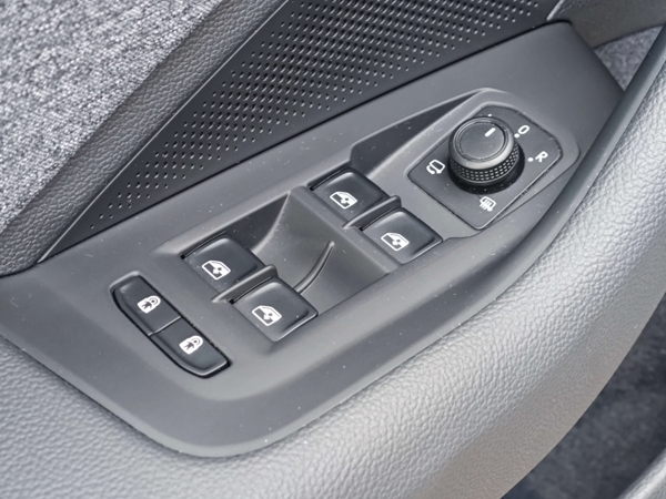 Škoda Superb Combi Top Selection 4x4 DSG 2,0 TDI 142kW 37