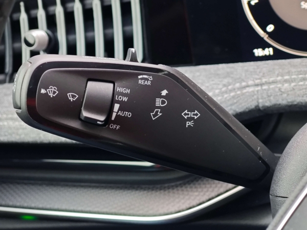 Škoda Superb Combi Top Selection 4x4 DSG 2,0 TDI 142kW 30