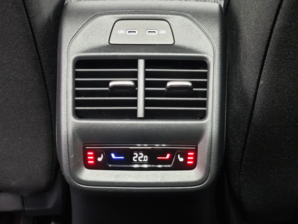 Škoda Superb Combi Top Selection 4x4 DSG 2,0 TDI 142kW 35