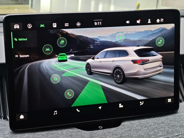 Škoda Superb Combi Top Selection 4x4 DSG 2,0 TDI 142kW 16