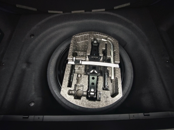 Škoda Superb Combi Top Selection 4x4 DSG 2,0 TDI 142kW 38