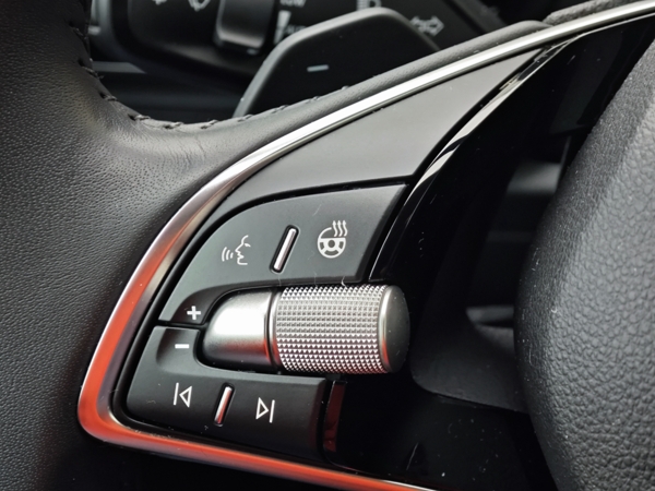 Škoda Superb Combi Top Selection 4x4 DSG 2,0 TDI 142kW 29