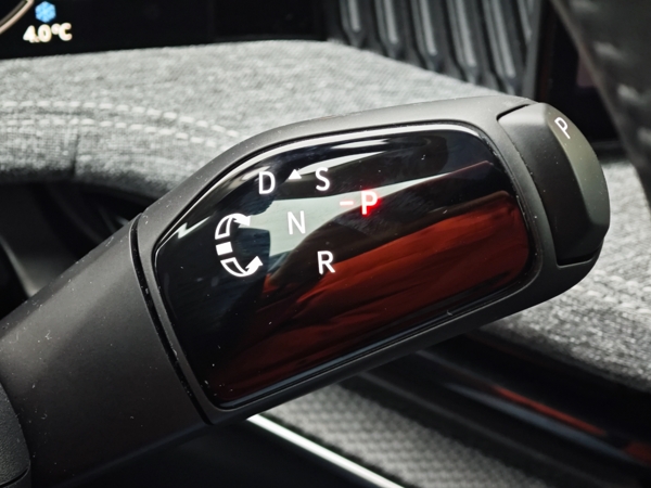 Škoda Superb Combi Top Selection 4x4 DSG 2,0 TDI 142kW 28