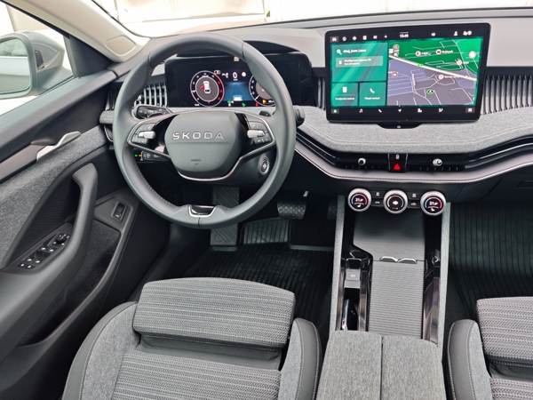 Škoda Superb Combi Top Selection 4x4 DSG 2,0 TDI 142kW 3