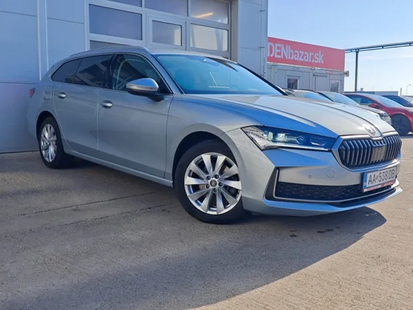 Škoda Superb Combi Top Selection DSG 2,0 TDI 110kW 5