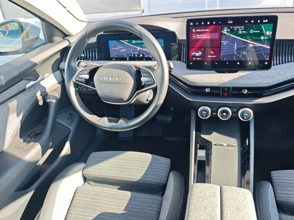 Škoda Superb Combi Top Selection DSG 2,0 TDI 110kW 3