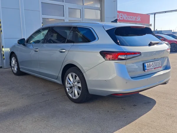 Škoda Superb Combi Top Selection DSG 2,0 TDI 110kW 7