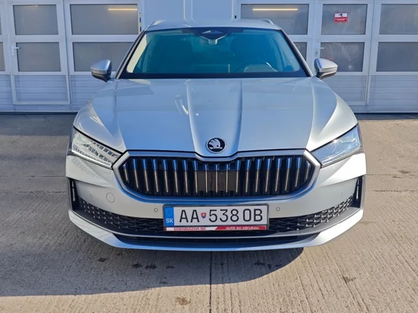 Škoda Superb Combi Top Selection DSG 2,0 TDI 110kW 4
