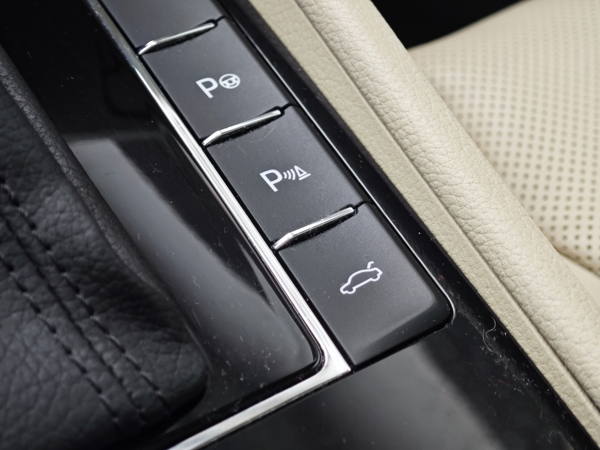 Škoda Superb Laurin & Klement 4x4 DSG 2,0 TSI 206kW 29