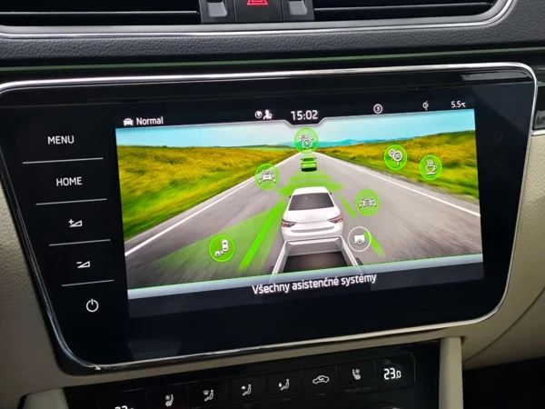 Škoda Superb Laurin & Klement 4x4 DSG 2,0 TSI 206kW 17