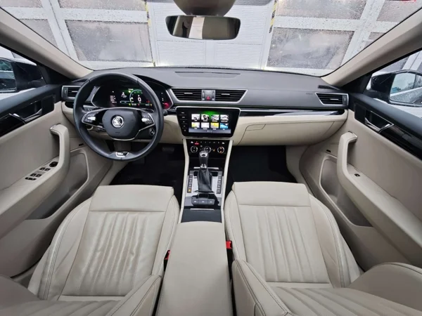 Škoda Superb Laurin & Klement 4x4 DSG 2,0 TSI 206kW 12