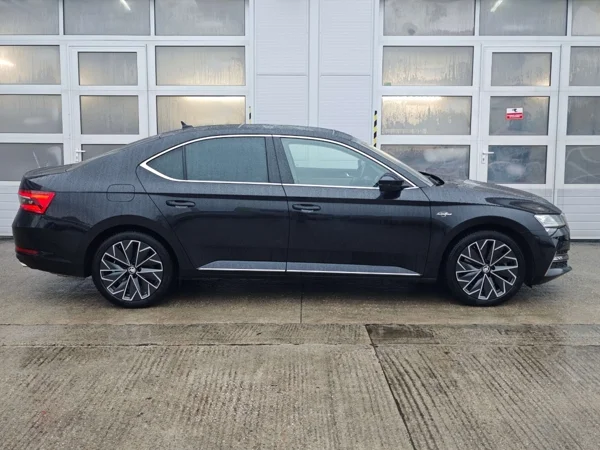 Škoda Superb Laurin & Klement 4x4 DSG 2,0 TSI 206kW 9