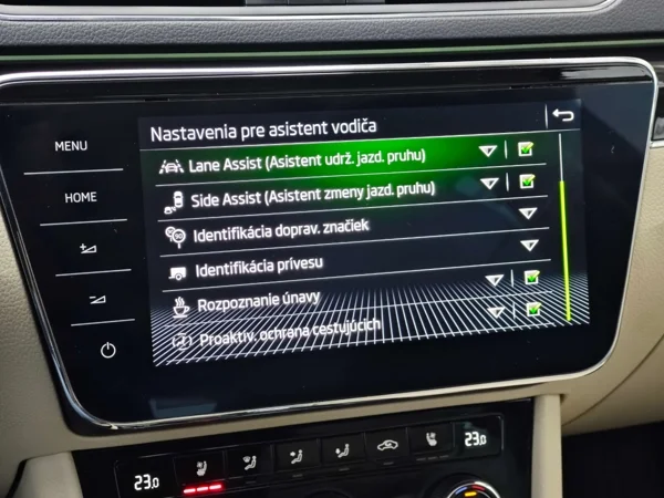 Škoda Superb Laurin & Klement 4x4 DSG 2,0 TSI 206kW 19