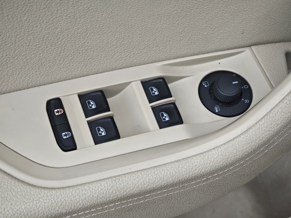 Škoda Superb Style 4x4 DSG 2,0 TSI 206kW 26