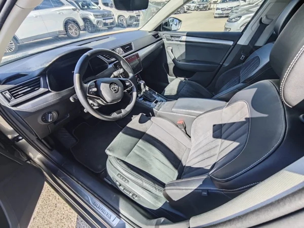 Škoda Superb Style DSG 2,0 TDI 110kW 3