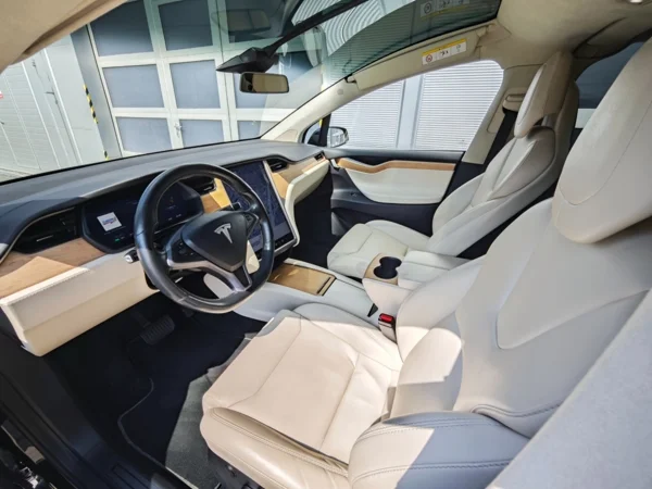Tesla Model X 100D 4x4 386kW 3