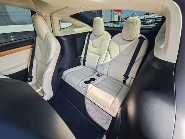 Tesla Model X 100D 4x4 386kW 16