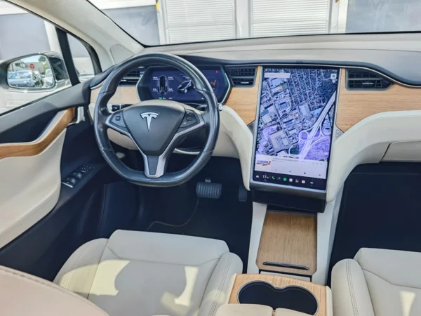 Tesla Model X 100D 4x4 386kW 18