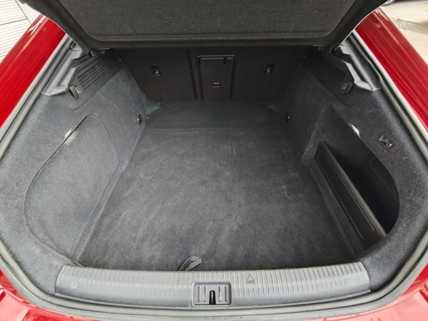 Volkswagen Arteon R-Line 4motion DSG 2,0 TDI 147kW 42