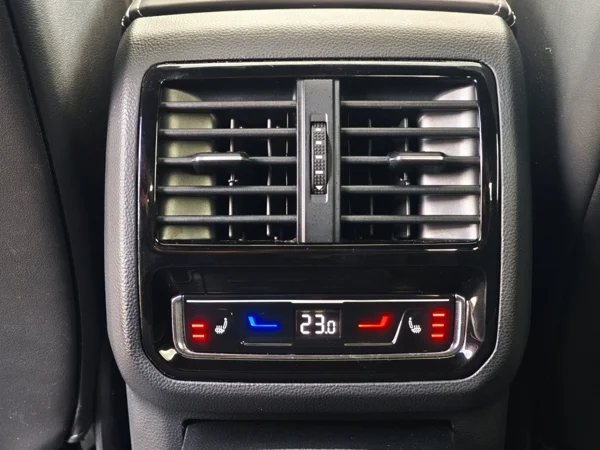 Volkswagen Arteon R-Line 4motion DSG 2,0 TDI 147kW 40
