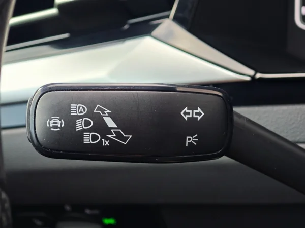 Volkswagen Arteon R-Line 4motion DSG 2,0 TDI 147kW 31