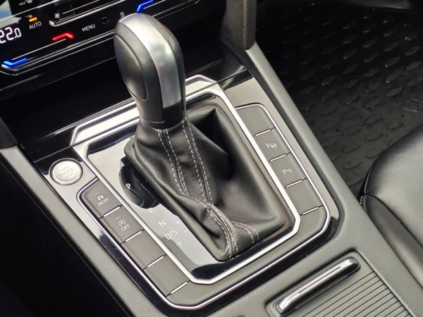Volkswagen Arteon R-Line 4motion DSG 2,0 TDI 147kW 28