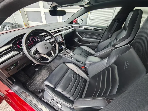 Volkswagen Arteon R-Line 4motion DSG 2,0 TDI 147kW 10