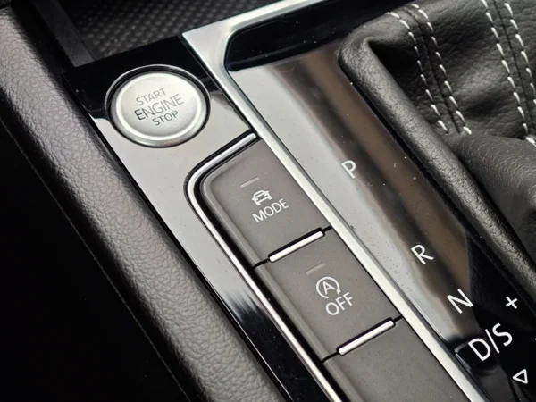 Volkswagen Arteon R-Line 4motion DSG 2,0 TDI 147kW 29