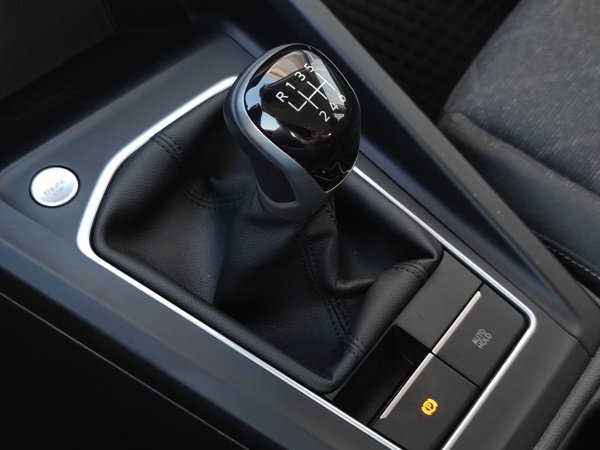 Volkswagen Golf Life TSI 81kW 16