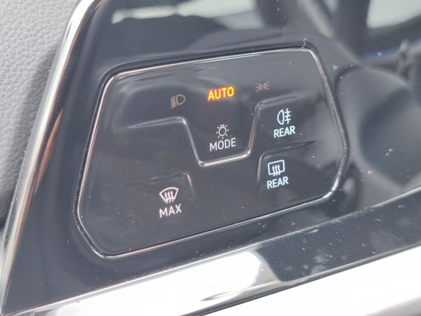 Volkswagen Golf Life TSI 81kW 17