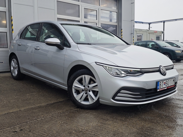 Volkswagen Golf Life TSI 81kW 5