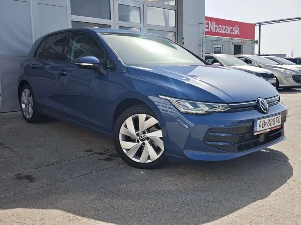 Volkswagen Golf Limited DSG 1,5 eTSI 110kW 5