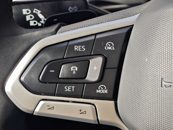 Volkswagen Golf Variant Limited DSG 1,5 eTSI 85kW 28