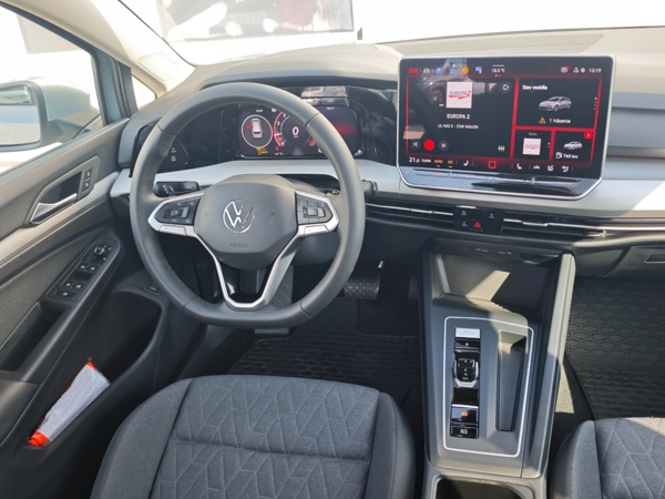 Volkswagen Golf Variant Limited DSG 1,5 eTSI 85kW 13