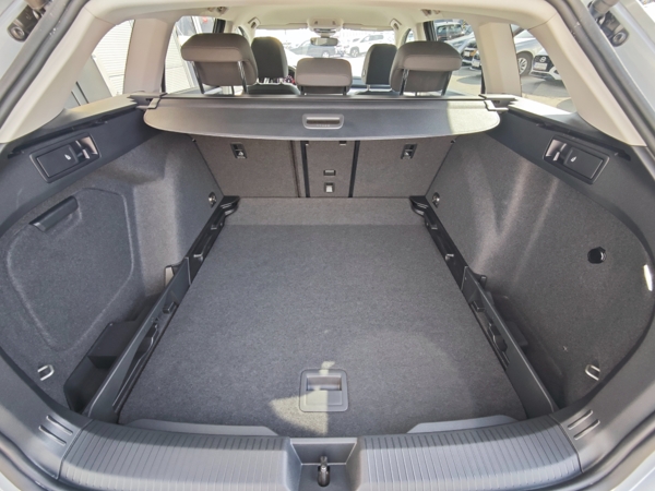 Volkswagen Golf Variant Limited DSG 1,5 eTSI 85kW 33