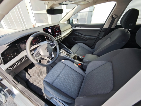 Volkswagen Golf Variant Limited DSG 1,5 eTSI 85kW 10